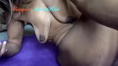 Redare Experimentați emoția supremă pentru femdom cu Ginger Moisther: slăbiți șoldurile făcând excursii cu o milf de culoarea abanos iubitoare de squirt