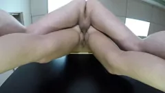 تشغيل عرض كس الأريكة فيرونيكا فالنتين في سن المراهقة