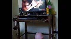 تشغيل جلسة سافانا المنفردة الحميمة - Hot Handjob & Cum Shot