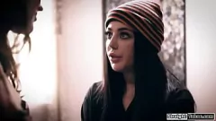 تشغيل زوجة زوجة صيد صغيرة